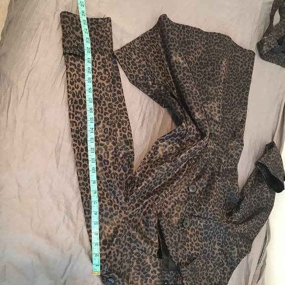 DKNY Women’s Trench Coat ~ Animal print ~ NWOT - Picture 14 of 16
